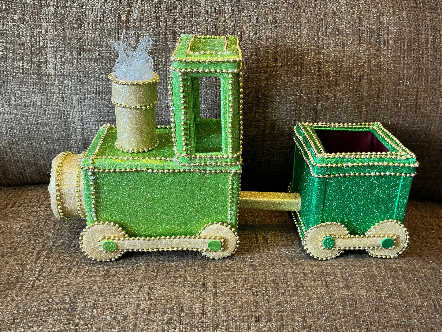 Beaded Train & Truck Treat/Foliage Holder