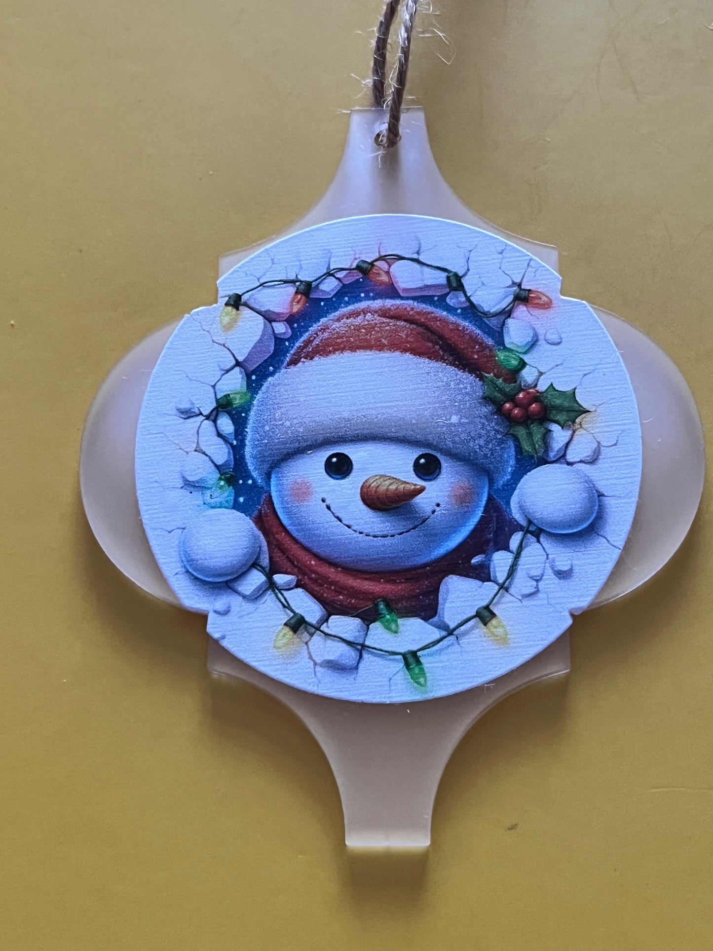 Arabesque Peek-A-Boo Christmas Decorations