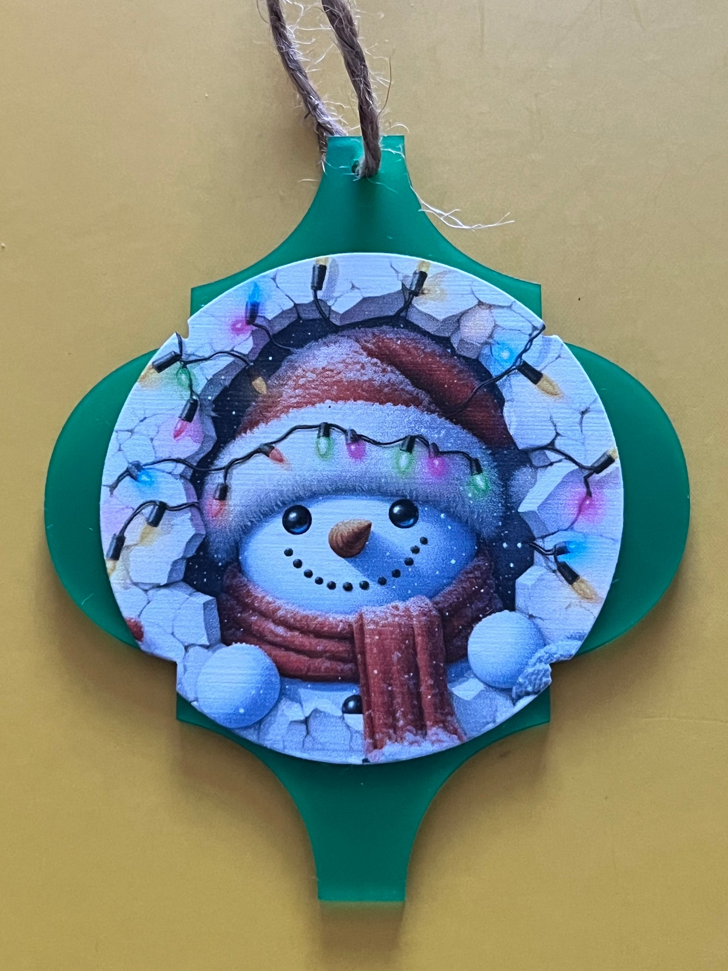 Arabesque Peek-A-Boo Christmas Decorations