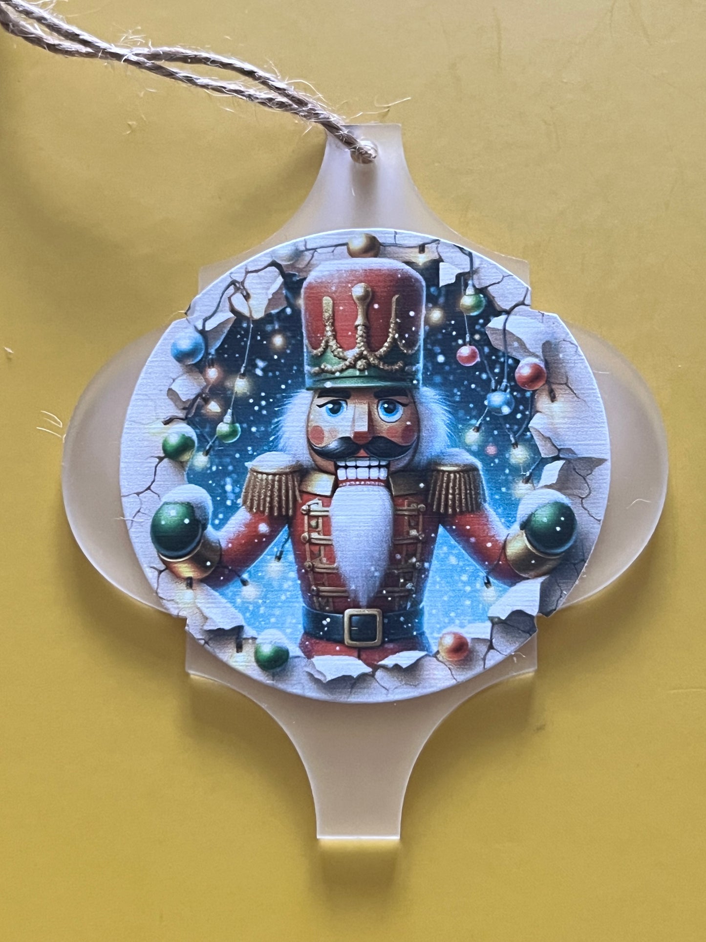 Arabesque Peek-A-Boo Christmas Decorations