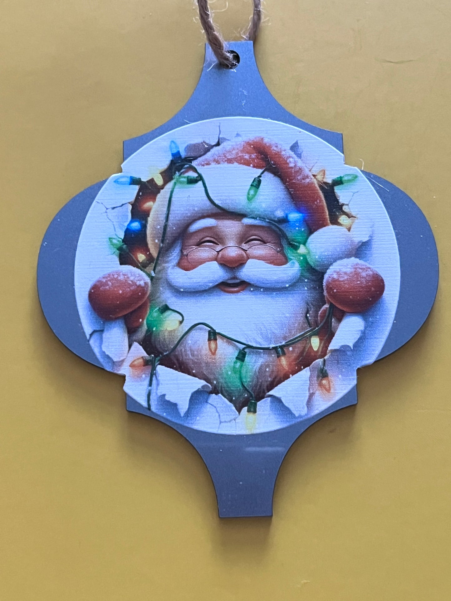 Arabesque Peek-A-Boo Christmas Decorations